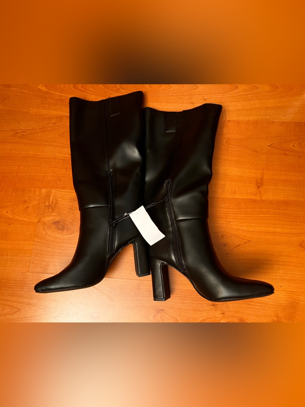 Lrg Black Mid-Calf Heeled Boots size 6